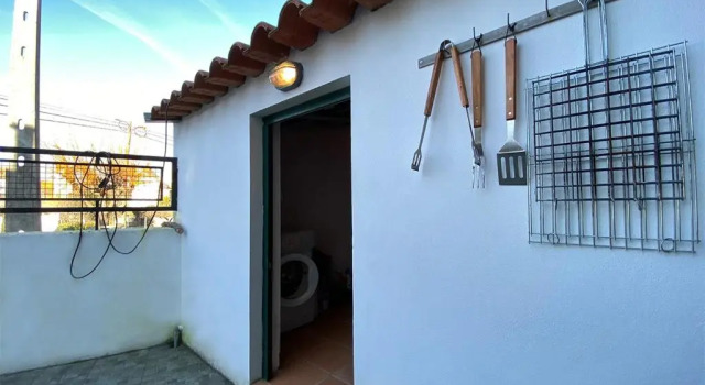 Casa Rústica T2 com Salamandra e Cozinha - Seia - Serra da Estrela - Casa do Loureiro II, Rezervovat Hotel Seia 