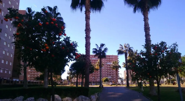 Acapulco II, 1a LINEA, Playa Amplaries, Забронировать Отель Отели Azahar Coast с парковкой, Парковка