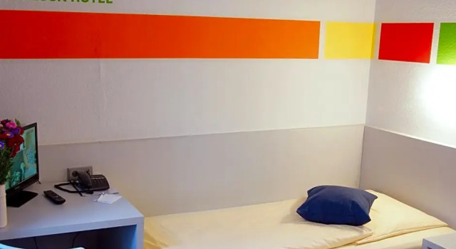 Номер Standard Colour Hotel
