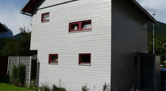 Apartments and Holiday Home Grohar