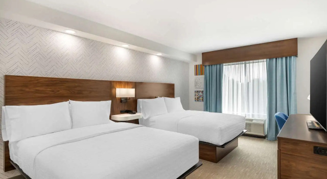Четырёхместный номер Standard Hampton Inn by Hilton Petersburg Fort Lee