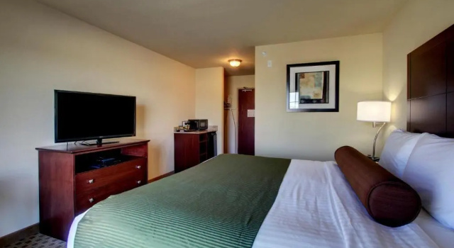 Семейный номер Standard Cobblestone Inn & Suites - Carrington