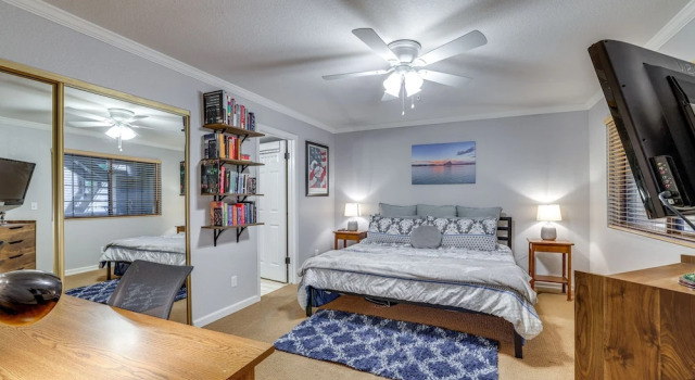 Walk to Park: Scottsdale Condo w/ Community Pool!, Забронировать Апартаменты/квартира Апартаменты Пруда в Темпе, рядом с Vista Del Camino Park, Апартаменты/квартира
