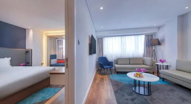 Люкс Standard Holiday Inn Express Shanghai Jinshan by IHG