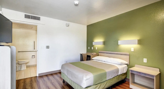 Econo Lodge Midvale