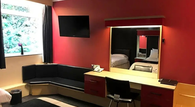 Двухместный номер Standard Springbank Manor