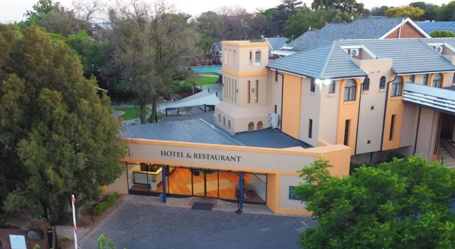 Qurtuba Hotel and Spa, 预订 度假村 Sandown 豪登省