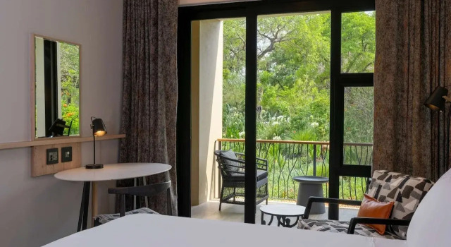 Radisson Safari Hotel Hoedspruit, Prenota Hotel Hotel a Limpopo con colazione, Colazione