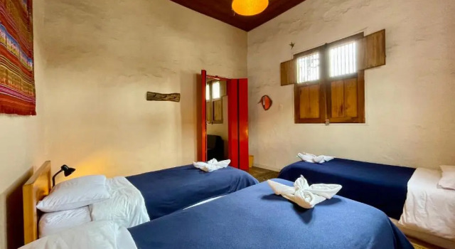 Трёхместный номер Standard Hostal Tralala Salento