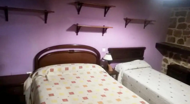 Studio in Menaza, With Furnished Terrace and Wifi, Забронировать Отель Агилар-де-Кампоо Паленсия