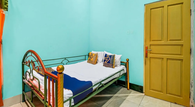 Camera Economy OYO Homes 91114 Desa Wisata Bangunharja