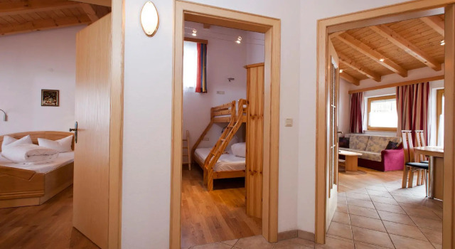 Appartements Kristall, Забронировать Апартаменты/квартира Апартаменты Тироля, Апартаменты/квартира