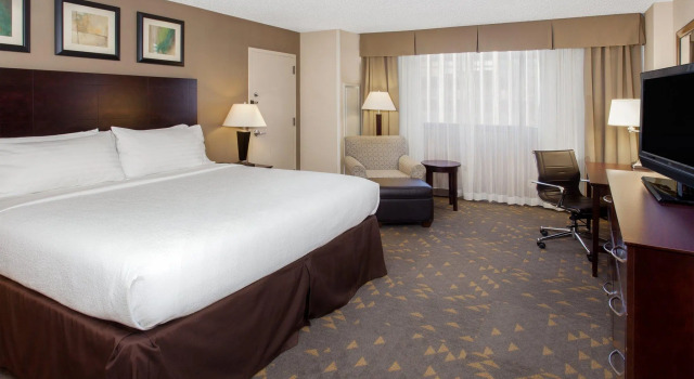 Номер Standard Holiday Inn Bridgeport-Trumbull-Fairfield