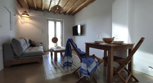 Traditional suites in Chora Kythnos #5, Rezervați Hotel Kithnos Kythnos