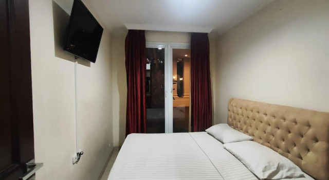 Rizen Premiere Hotel, Book Hotel Cisarua West Java