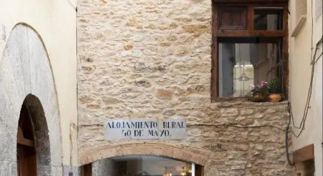 40 de Mayo, Prenota Hotel Cantavieja Teruel