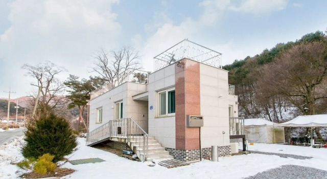 Gapyeong Solga Pension, Prenota Hotel Hotel a Gyeonggi-do con parcheggio, Parcheggio