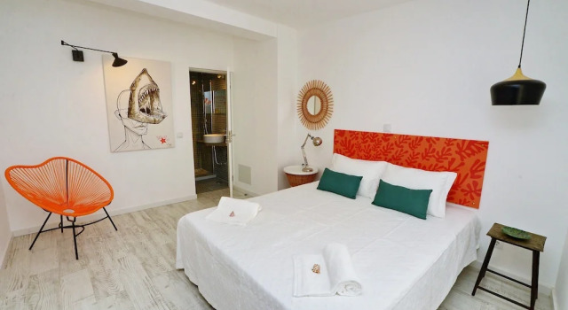 Люкс Comfort Son of a Beach Hostel