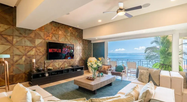 Ocean Front Amazing Views and Location Sleeps 8, Book Apartment Puerto Vallarta Jalisco