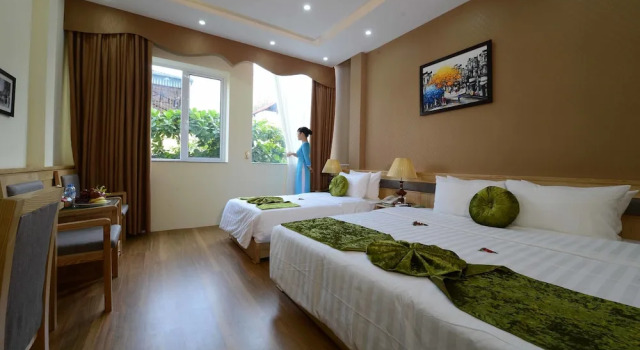 Семейный номер Standard с видом на город Blue Hanoi Inn Hotel