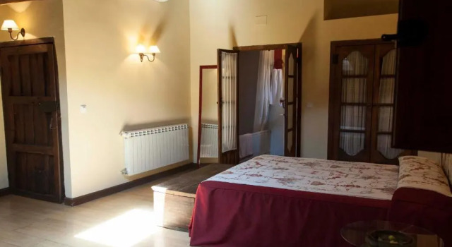 Полулюкс Casa Rural con encanto "Los Postigos"