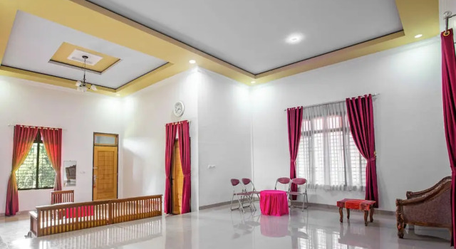 Hotel O Homestay Romauli Kampung Radja, Rezerwuj Hotel Jambi 