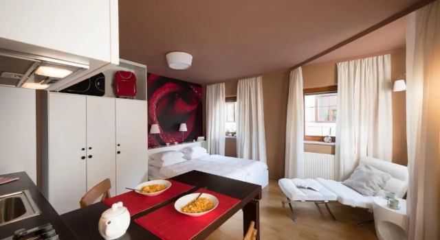 Студия Classic City Centre Apartments