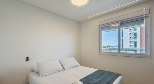 Apts in Building w/ Pool 120 m From the Beach - LTT, Забронировать Апартаменты/квартира Писаррас Санта-Катарина