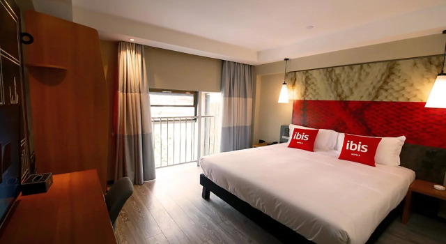 Ibis Suining Hotel