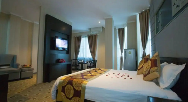 Sein Sein hotel