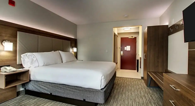 Люкс Holiday Inn Express Durham-UNH by IHG