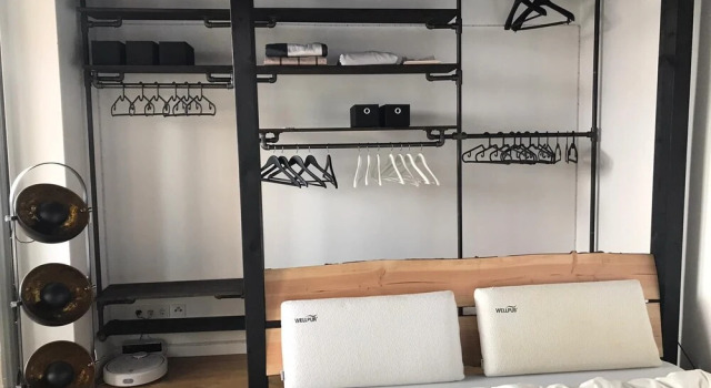 Business/holiday Apartment With Whirlpool