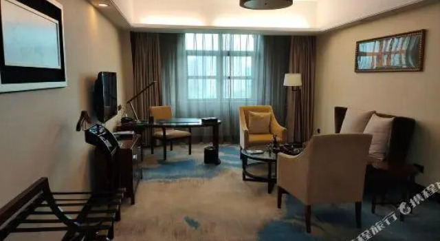 Люкс Deluxe ZTE Hotel Nanjing