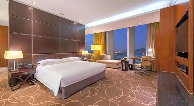 Двухместный номер клубный Classic с видом на озеро InterContinental Nanjing by IHG