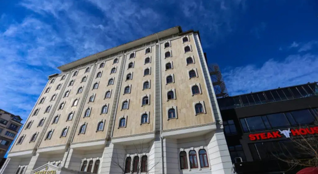 Sivas Buyuk Otel, Rezerwuj Hotel  