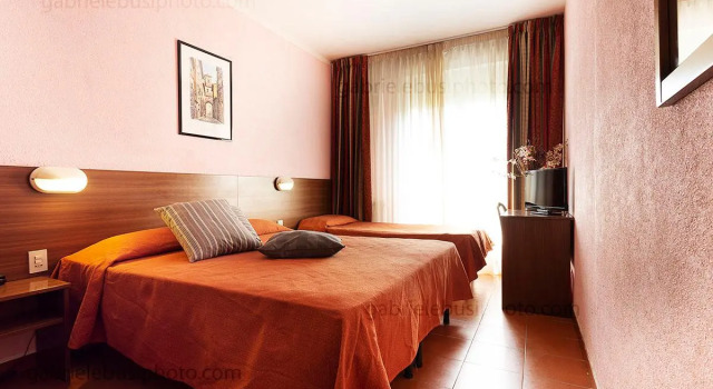 Трёхместный номер Standard Hotel Corolle