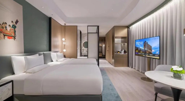 Двухместный номер Deluxe Novotel Shanghai Caohejing