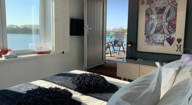 Двухместный номер Standard с видом на озеро B&B Vijverhuis