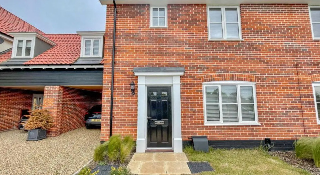 Number 51, Halesworth, Prenota Hotel Halesworth Suffolk