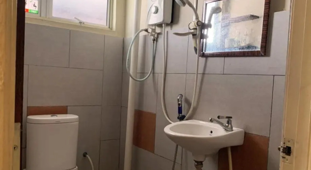 Четырёхместный номер Standard AE Semporna Guesthouse