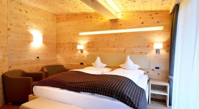 Chalet Elisabeth dolomites alpin & charme, Забронировать Шале Виллы Сельва-ди-Валь-Гардена, рядом с Подъемник 29 Чампиной 2254м, Вилла