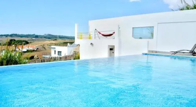 The Maverick Surfvillas, Rezervovat Hotel Hotely v Oeste s parkováním, Parkování