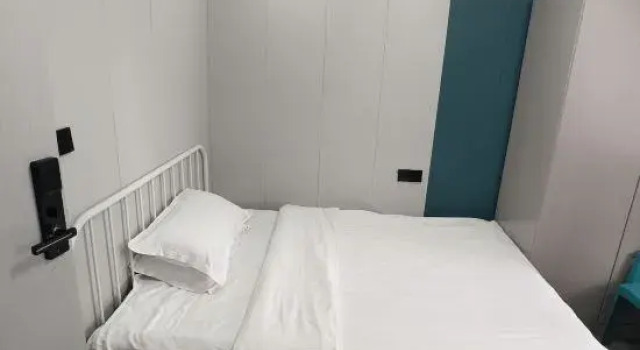 Люкс с 2 комнатами Jin Xiangyu Serviced Apartment (Chongqing Jiefangbei Area Hong Ya Dong)
