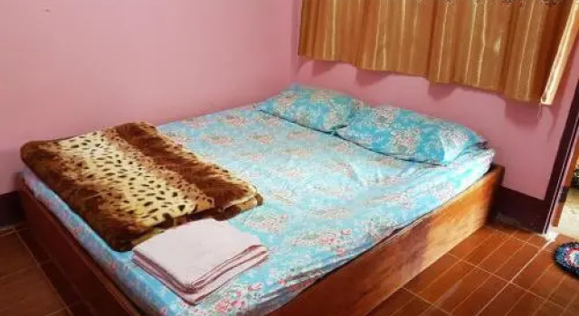 Vongphan Guesthouse, Prenota Hotel Phonsavan Xieng Khouang