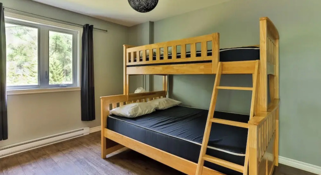 Шале с 2 комнатами с видом на озеро Chalets Lanaudière