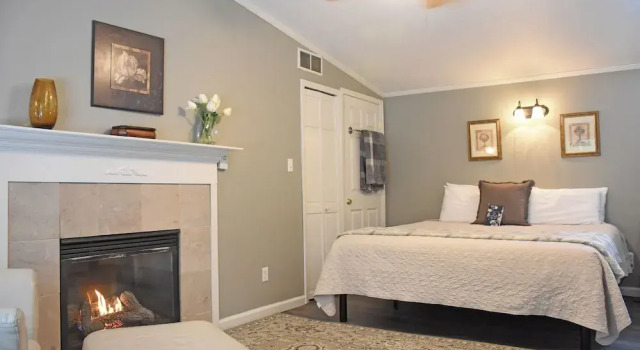 Люкс Deluxe Martha's Vineyard Bed & Breakfast