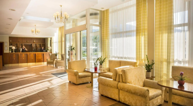 Hotel Zvonimir, Rezervovat Hotel Hotely v Krk se snídaní, Snídaně