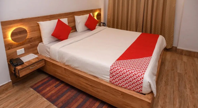 OYO 28824 La Castle Residency, Buchen Sie Hotel Shillong Meghalaya