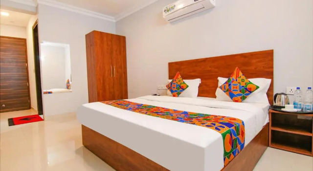 Люкс FabHotel Aashiyana Paradise