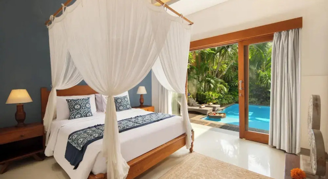 Вилла Deluxe c 1 комнатой с балконом Red Lotus Seminyak Villa